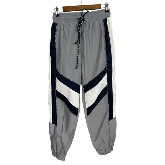 Akira Silver Reflective Joggers Style CP737 Outdoor Size Medium Women’s - Picture 1 of 7